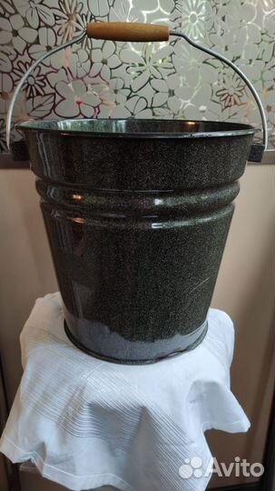 Эмалированное ведро