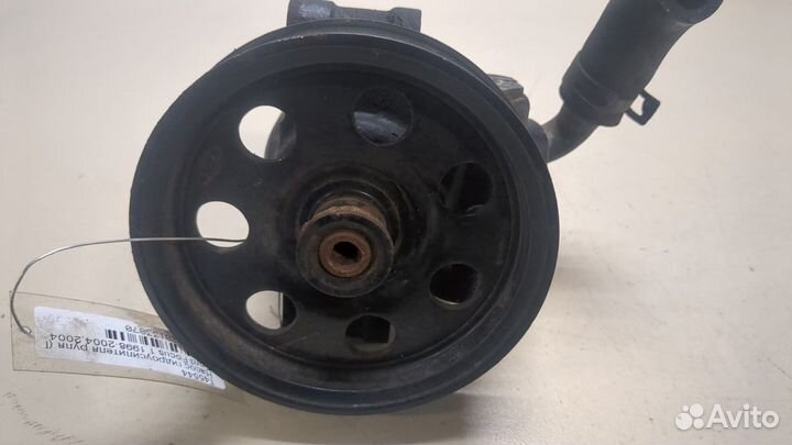 Гур Ford Focus 1, 2004