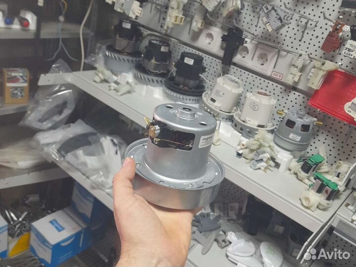 Двигатель пылесоса новый
