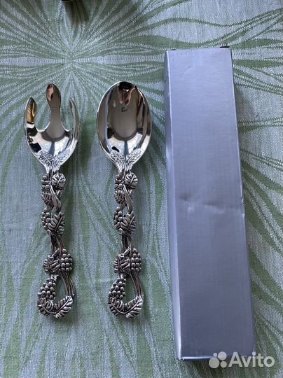 Набор (ложка и вилка) для салата