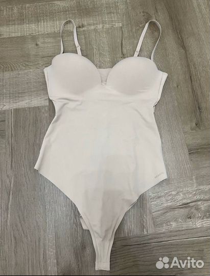 Incanto боди 75c