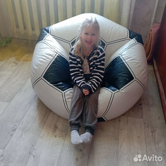 Надувное кресло футбольный мяч