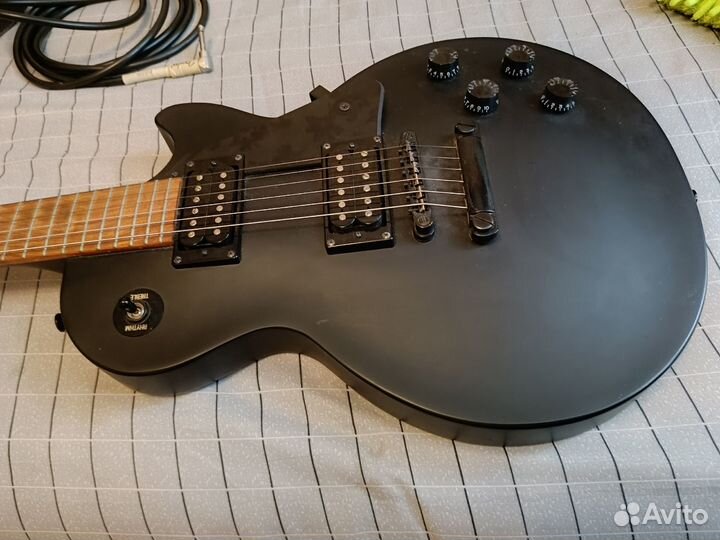 Электрогитара Epiphone Gothic Les Paul Studio торг