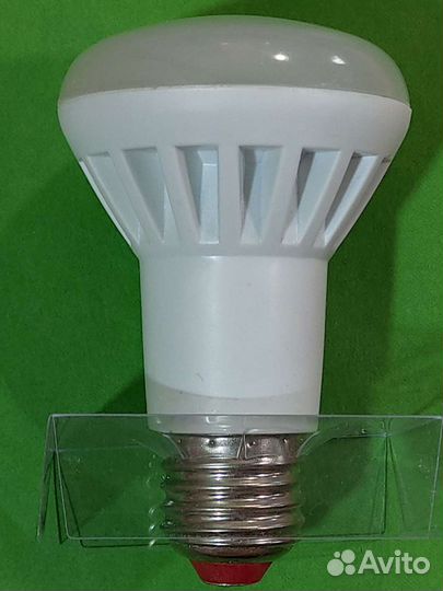 Лампа светодиодная