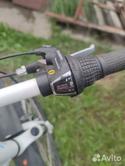 Велосипед подростковый Specialized