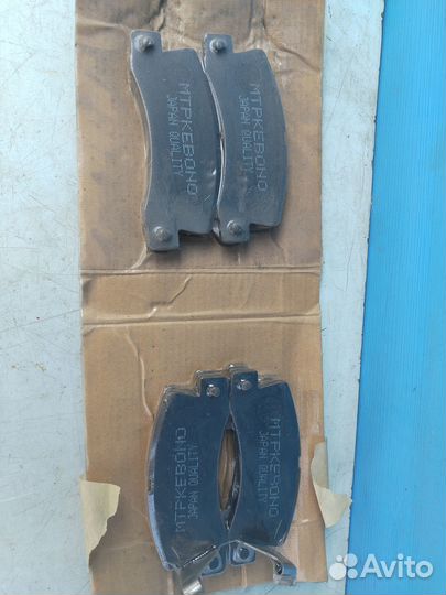 Колодки зад toyota Avensis, Camry, Carina (1993-20