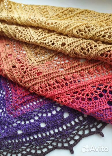 Ажурная шаль-бактус