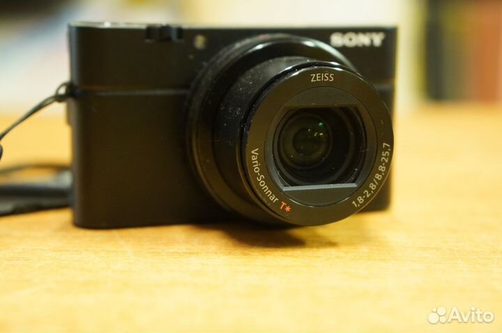 Sony RX100 Mark III Repaire на запчасти и ремонта