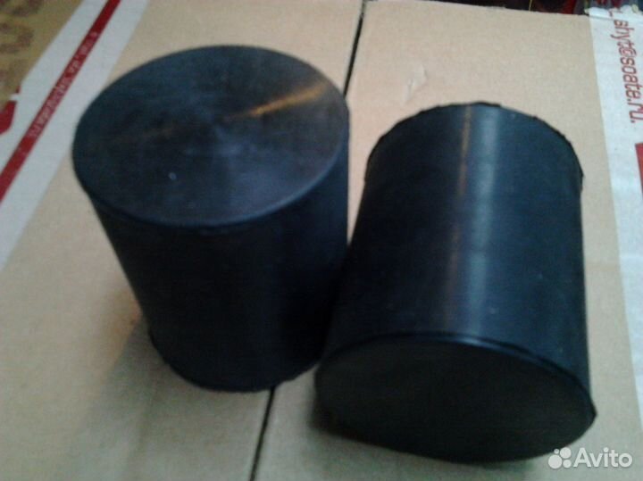 Палец резиновый дз95Б.01.121