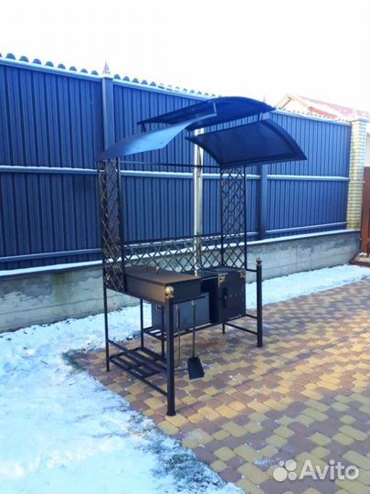 Кованый мангал с печкой