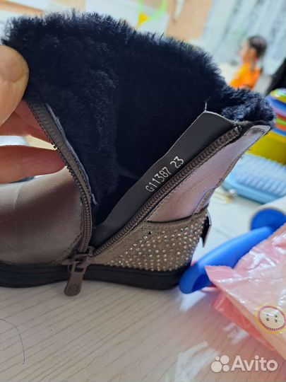 Сапожки для девочки