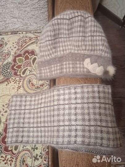 Берет с шарфом