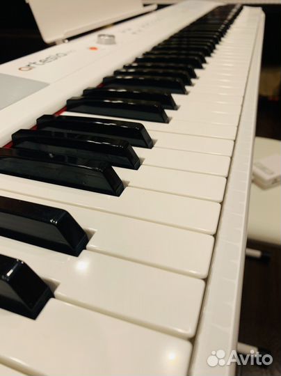 Цифровое Пианино + Стойка + Банкетка