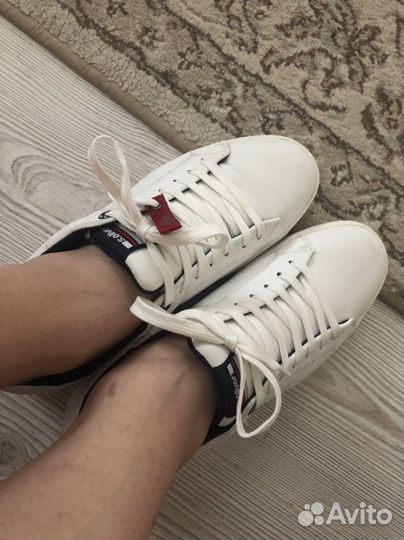 Продам кеды кожонные