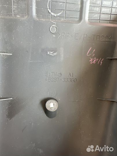 Lexus RX4 Кожух руля