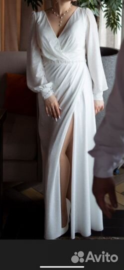 Платье на свадьбу или выпускной вечер