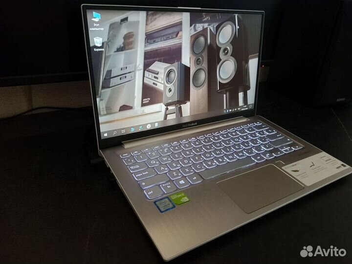 Ноутбук Asus 13.3"