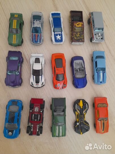 Машинки Hot Wheels