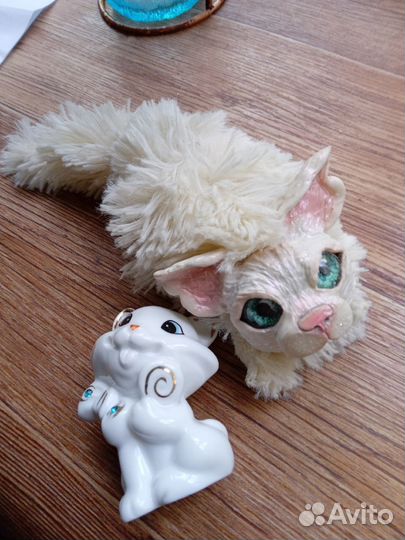 Фигурка кошка
