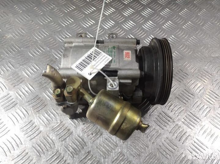 Компрессор кондиционера Hyundai Sonata 2.0 (1999)