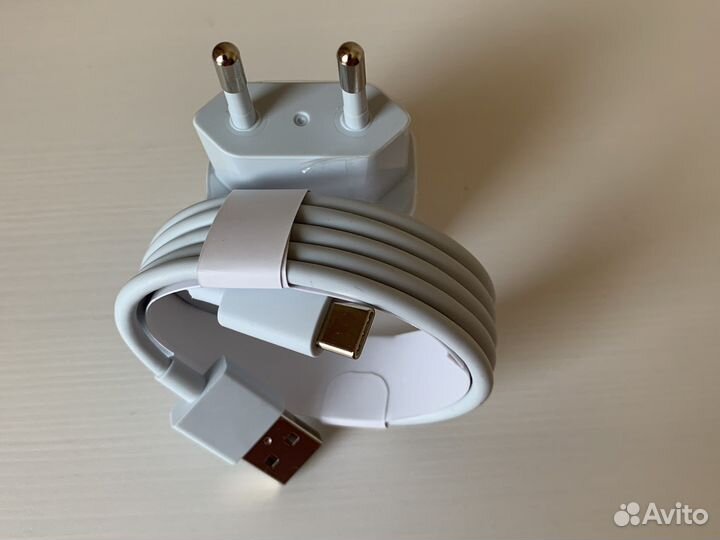 Зарядное устройство Type-C USB (новое)