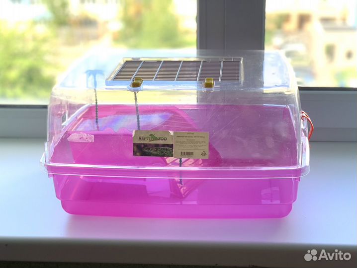 Террариум для рептилий и лампа