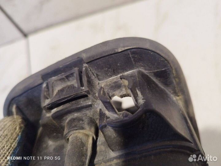 Лючок топливного бака Skoda Octavia 2 (A5) рест