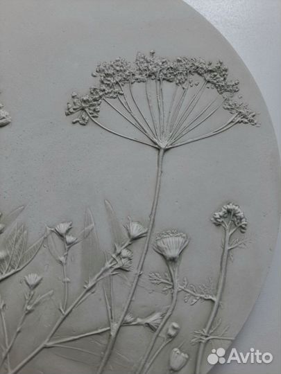 Гипсовое панно барельеф