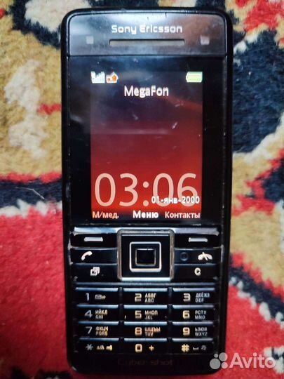 Телефон Sony Ericsson C902