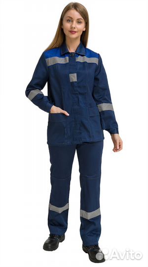 Костюм женский