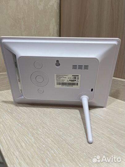 Digma Цифровая фоторамка 7