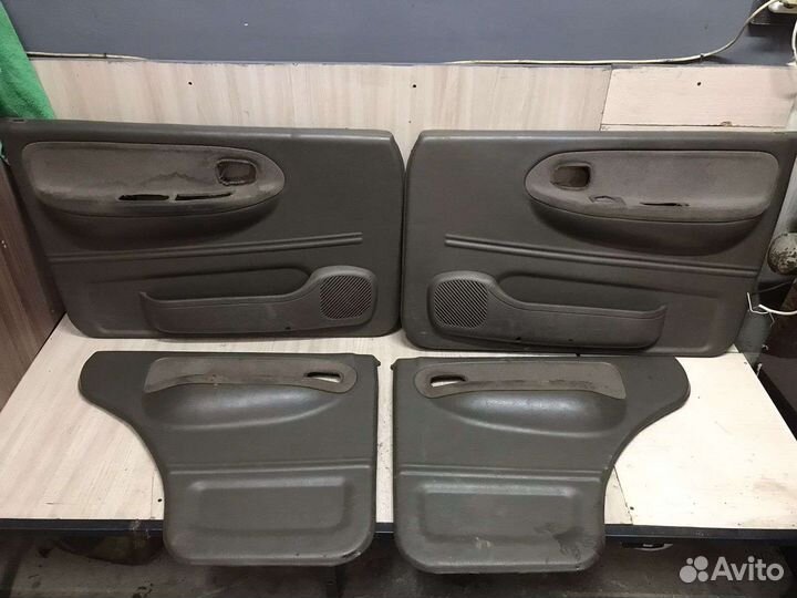 Карты дверей kia sportage 1