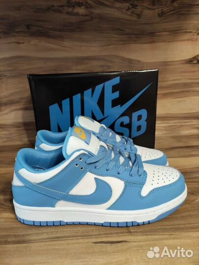 Кроссовки Nike Dunk low pro