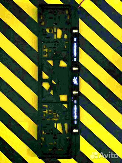 Номерная рамка c вашим логотипом и дизайном