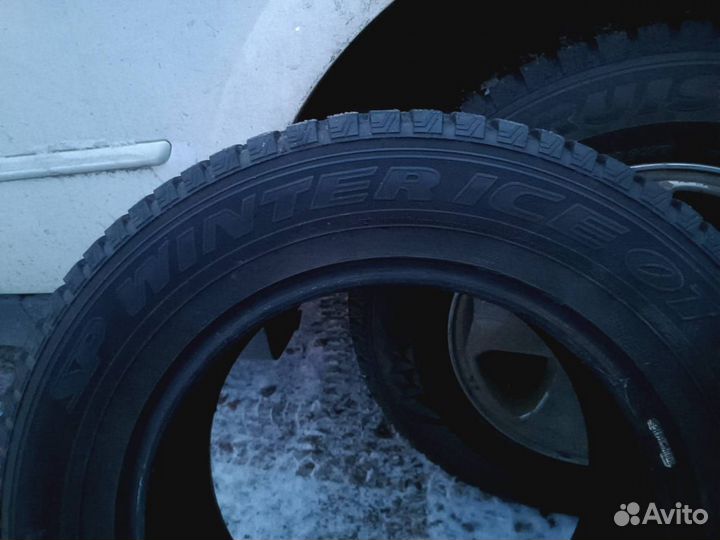 Dunlop SP Winter Ice 07 215/65 R16 102T