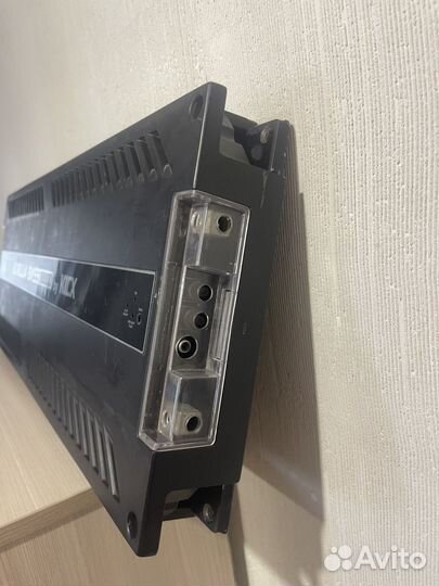 Gorilla Bass by Kicx 10000