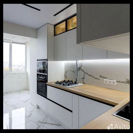 Кухня под потолок на дачу