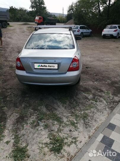 Hyundai Elantra 2.0 AT, 2004, 323 200 км