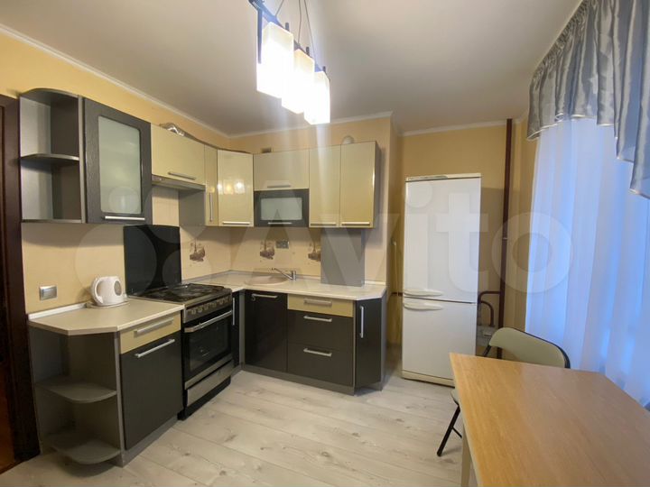 1-к. квартира, 40 м², 4/9 эт.