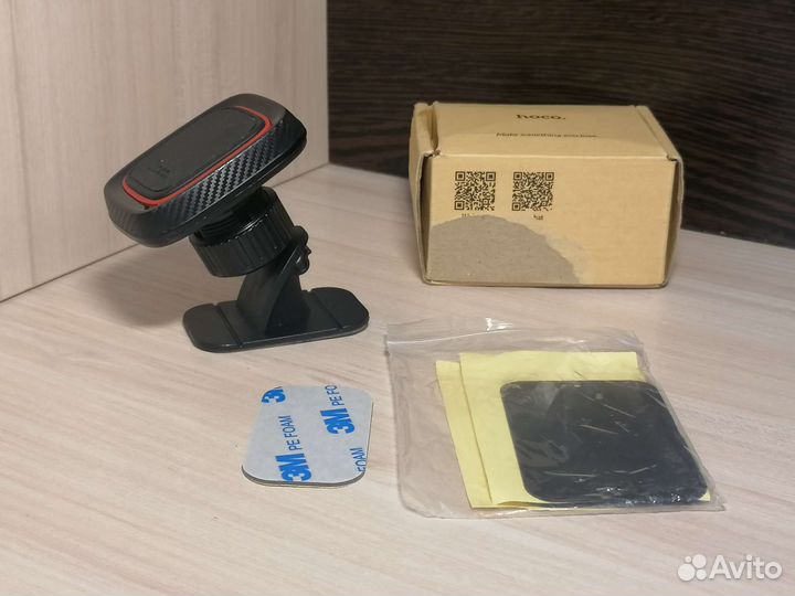 Держатель для телефона в автомобиль