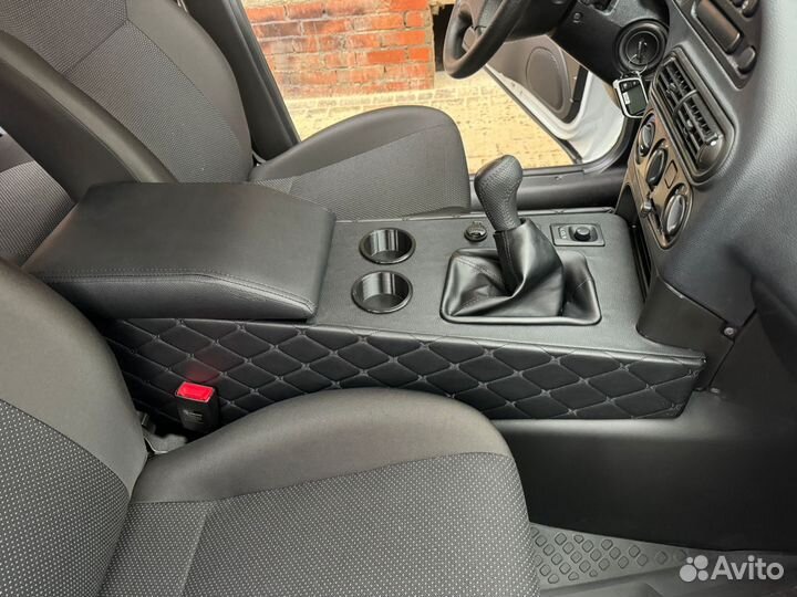 Подлокотник niva тревел / travel