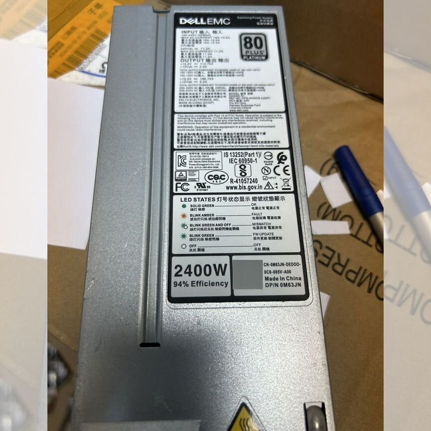 [0M63JN] Блок Питания Dell 2400w 0m63jn R650 R750