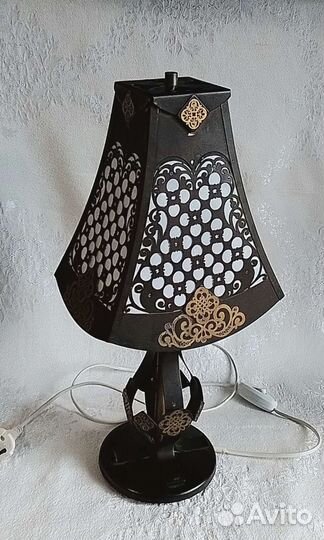 Винтажная настольная лампа 
