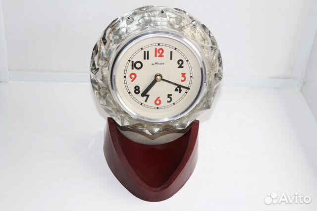 Настольные часы СССР маяк