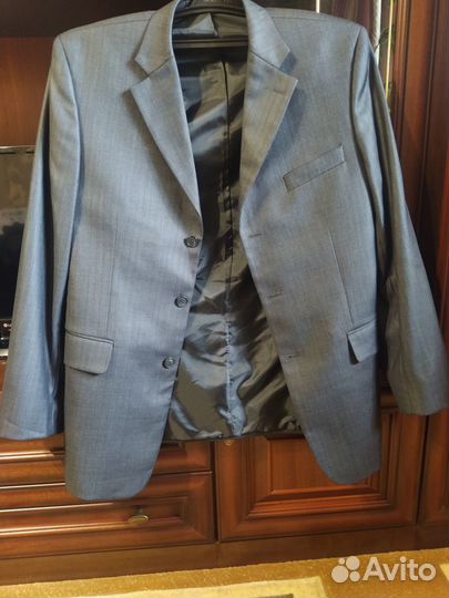 Костюм мужской