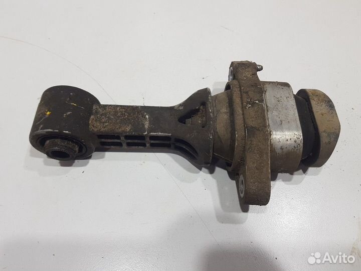 Опора двигателя (Hyundai i40)