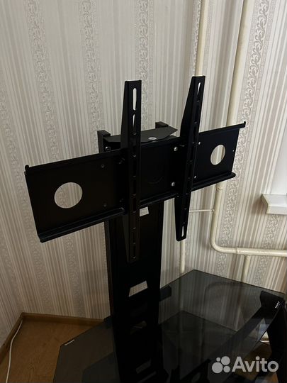 Стеклянная тумба для тв с кронштейном