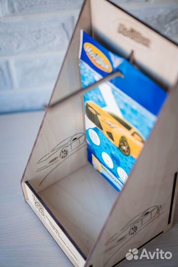 Стенды,полки,коробки с гравировкой вашего логотипа