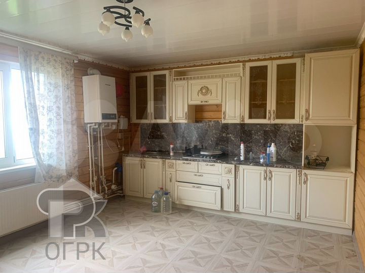 Дом 233 м² на участке 10 сот.