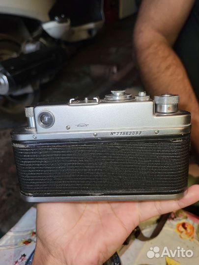 Плёночный фотоаппарат Зоркий